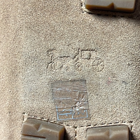 Coach Amber Calf Suede Loafers in Camel Size 6 - Picture 10 of 16